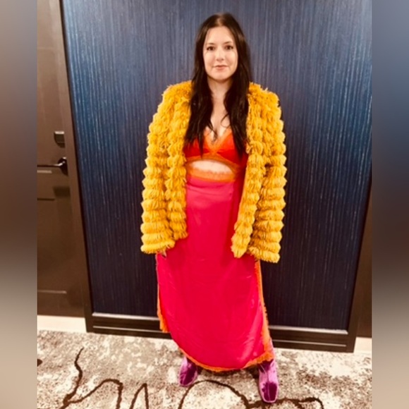 jensfashionfunk is LIVE 🪩🌼💗 - Picture 5 of 9